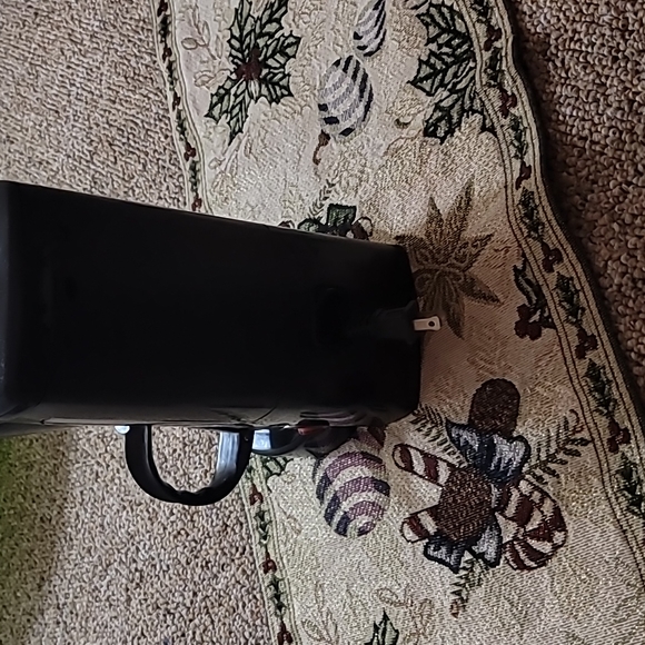 Gently loved Kenmore personal coffee maker 1 to 4 cups fast brew works perfectly - Picture 5 of 16